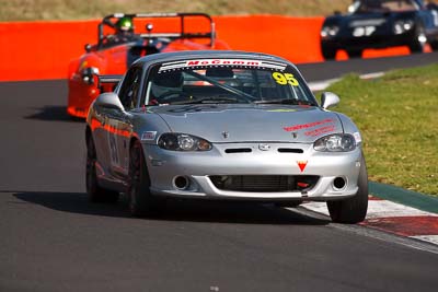 95;1995-Mazda-MX‒5;3-April-2010;Australia;Bathurst;FOSC;Festival-of-Sporting-Cars;Marque-Sports;Matilda-Mravicic;Mazda-MX‒5;Mazda-MX5;Mazda-Miata;Mt-Panorama;NSW;New-South-Wales;auto;motorsport;racing;super-telephoto