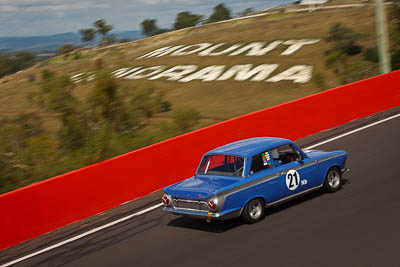 21;1964-Ford-Cortina-GT;3-April-2010;Australia;Bathurst;FOSC;Festival-of-Sporting-Cars;Historic-Touring-Cars;Mt-Panorama;NSW;New-South-Wales;Ted-Kelly;auto;classic;motorsport;racing;telephoto;vintage