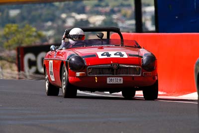 44;1969-MGB;3-April-2010;38172H;Australia;Bathurst;FOSC;Festival-of-Sporting-Cars;Historic-Sports-Cars;Lisa-Tobin‒Smith;Mt-Panorama;NSW;New-South-Wales;auto;classic;motorsport;racing;super-telephoto;vintage