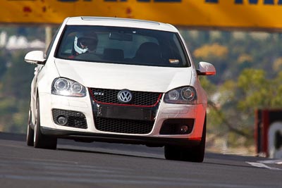 36;2005-Volkswagen-Golg-GTi;3-April-2010;Australia;Bathurst;FOSC;Festival-of-Sporting-Cars;Mt-Panorama;NSW;New-South-Wales;Regularity;Scott-Osborne;VW;auto;motorsport;racing;super-telephoto