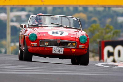 87;1967-MGB;27162H;3-April-2010;Australia;Bathurst;FOSC;Festival-of-Sporting-Cars;Kerry-Phelan;Mt-Panorama;NSW;New-South-Wales;Regularity;auto;motorsport;racing;super-telephoto