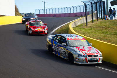 881;2004-Holden-Commodore-VZ;4-April-2010;Australia;Bathurst;FOSC;Festival-of-Sporting-Cars;Geoffrey-Kite;Improved-Production;Mt-Panorama;NSW;New-South-Wales;auto;motorsport;racing;telephoto