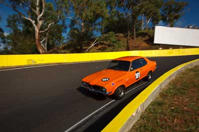 101;1972-Holden-Torana-GTR-XU‒1;4-April-2010;Australia;Bathurst;FOSC;Festival-of-Sporting-Cars;LEG196;Mt-Panorama;NSW;New-South-Wales;Regularity;Rick-Edwards;auto;motorsport;racing;wide-angle
