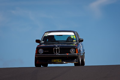 91;1981-BMW-E21-JPS-Replica;4-April-2010;Australia;BC30MI;Bathurst;FOSC;Festival-of-Sporting-Cars;Mt-Panorama;NSW;New-South-Wales;Rama-Higgins;Regularity;auto;motorsport;racing;super-telephoto