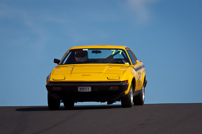 77;1978-Triumph-TR7;30910H;4-April-2010;Australia;Bathurst;FOSC;Festival-of-Sporting-Cars;Mt-Panorama;NSW;New-South-Wales;Regularity;Rod-Chivas;auto;motorsport;racing;super-telephoto