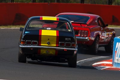 151;1972-Holden-Torana-XU‒1;4-April-2010;Australia;Bathurst;FOSC;Festival-of-Sporting-Cars;Historic-Touring-Cars;Mt-Panorama;NSW;New-South-Wales;Stuart-Young;auto;classic;motorsport;racing;super-telephoto;vintage