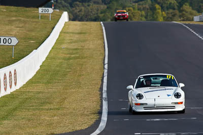 171;1995-Porsche-993-RSCS;4-April-2010;Australia;Bathurst;Brian-Power;FOSC;Festival-of-Sporting-Cars;Mt-Panorama;NSW;New-South-Wales;Regularity;VRM845;auto;motorsport;racing;super-telephoto