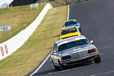 116;1978-Mercedes-450-SE;4-April-2010;Australia;Bathurst;Cam-Milek;FOSC;Festival-of-Sporting-Cars;Mt-Panorama;NSW;New-South-Wales;Regularity;auto;motorsport;racing;super-telephoto