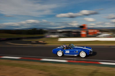 200;2004-DRB-AC-Cobra;4-April-2010;427OSC;Ashley-Bright;Australia;Bathurst;FOSC;Festival-of-Sporting-Cars;Mt-Panorama;NSW;New-South-Wales;Regularity;auto;clouds;motion-blur;motorsport;racing;sky;wide-angle