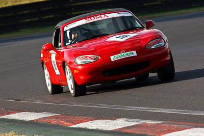 181;1998-Mazda-MX‒5;4-April-2010;Australia;Bathurst;FOSC;Festival-of-Sporting-Cars;Mazda-MX‒5;Mazda-MX5;Mazda-Miata;Mt-Panorama;NSW;New-South-Wales;Regularity;Rob-Wall;auto;motorsport;racing;super-telephoto