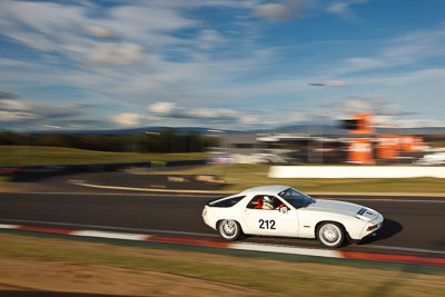 212;1984-Porsche-928S;4-April-2010;Australia;Bathurst;Dennis-Bath;FOSC;Festival-of-Sporting-Cars;Mt-Panorama;NSW;New-South-Wales;Regularity;auto;clouds;motion-blur;motorsport;racing;sky;wide-angle