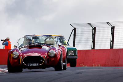 133;2002-DRB-AC-Cobra;5-April-2010;Australia;Bathurst;FOSC;Festival-of-Sporting-Cars;Michael-Warnock;Mt-Panorama;NSW;New-South-Wales;Regularity;auto;motorsport;racing;super-telephoto