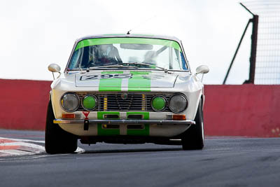 295;1973-Alfa-Romeo-2000-GTV;5-April-2010;Australia;Bathurst;FOSC;Festival-of-Sporting-Cars;Mt-Panorama;NSW;New-South-Wales;Regularity;Spencer-Rice;auto;motorsport;racing;super-telephoto
