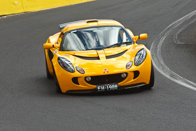 700;2004-Lotus-Exige;5-April-2010;Australia;Bathurst;EH1988;FOSC;Festival-of-Sporting-Cars;Mt-Panorama;NSW;New-South-Wales;Regularity;Rex-Hodder;auto;motorsport;racing;telephoto