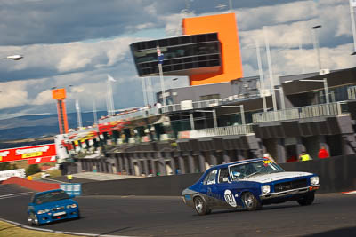 107;1972-Holden-Kingswood-HQ;5-April-2010;Australia;Bathurst;Brett-Lucock;FOSC;Festival-of-Sporting-Cars;Mt-Panorama;NSW;New-South-Wales;Regularity;auto;motorsport;racing;telephoto