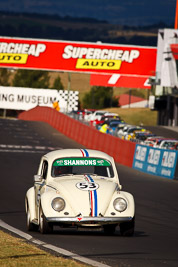 53;1958-Volkswagen-Beetle;5-April-2010;Australia;Bathurst;FOSC;Festival-of-Sporting-Cars;Mt-Panorama;NSW;New-South-Wales;Regularity;Tom-Law;VW;auto;motorsport;racing;super-telephoto