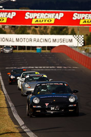 28;2005-Porsche-911-Carrera;5-April-2010;Australia;Bathurst;Daryl-Head;FOSC;Festival-of-Sporting-Cars;Mt-Panorama;NSW;New-South-Wales;Regularity;auto;motorsport;racing;super-telephoto