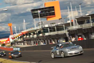 40;2004-Porsche-996-GT3;5-April-2010;Australia;Bathurst;FOSC;Festival-of-Sporting-Cars;Mt-Panorama;NSW;New-South-Wales;Regularity;Tony-Carolan;URE554;auto;motorsport;racing;telephoto