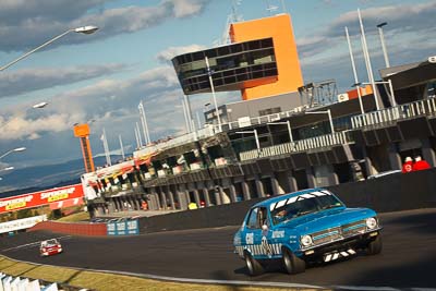 34;1971-Holden-Torana-GTR-XU‒1;5-April-2010;Australia;Bathurst;FOSC;Festival-of-Sporting-Cars;Mt-Panorama;NSW;New-South-Wales;Regularity;Trevor-Symonds;auto;motorsport;racing;telephoto