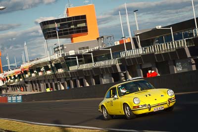 72;1972-Porsche-911-Classic;5-April-2010;828KBM;Australia;Bathurst;FOSC;Festival-of-Sporting-Cars;John-Walker;Mt-Panorama;NSW;New-South-Wales;Regularity;auto;motorsport;racing;telephoto
