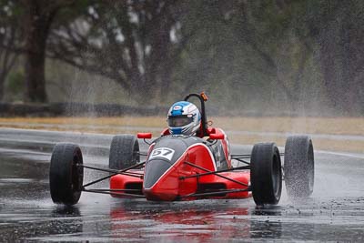 57;29-May-2010;Australia;Formula-Ford;Morgan-Park-Raceway;QLD;Queensland;Spectrum-010B;Tony-Chapman;Warwick;auto;motorsport;racing;super-telephoto