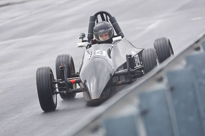 84;29-May-2010;Australia;Ben-Beasley;Elfin-Replica;Morgan-Park-Raceway;QLD;Queensland;Warwick;auto;motorsport;racing;super-telephoto