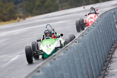 37;29-May-2010;Australia;Mike-Russell;Morgan-Park-Raceway;QLD;Queensland;Warwick;auto;motorsport;racing;super-telephoto