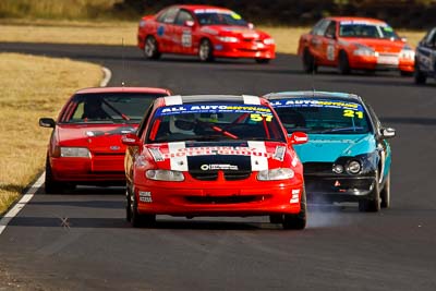 57;30-May-2010;Australia;Holden-Commodore-VS;Morgan-Park-Raceway;QLD;Queensland;Saloon-Cars;Warwick;Wayne-Patten;auto;motorsport;racing;super-telephoto
