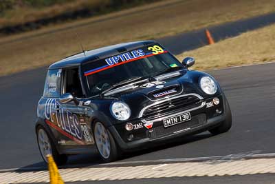 39;30-May-2010;Australia;Mini-Cooper-S;Morgan-Park-Raceway;QLD;Queensland;Roger-Spencer;Sports-Sedans;Warwick;auto;motorsport;racing;super-telephoto