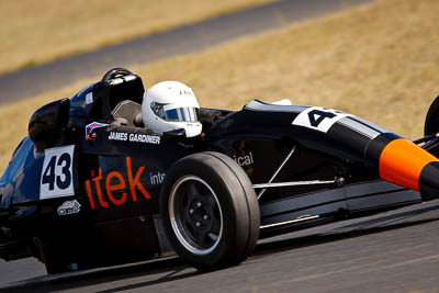 43;30-May-2010;Australia;Formula-Ford;James-Gardiner;Morgan-Park-Raceway;QLD;Queensland;Van-Dieman-RF93;Warwick;auto;motorsport;racing;super-telephoto