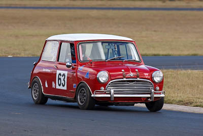 63;30-May-2010;Australia;Gavin-Matthews;Group-N;Historic-Touring-Cars;Morgan-Park-Raceway;Morris-Cooper-S;QLD;Queensland;Warwick;auto;classic;historic;motorsport;racing;super-telephoto;vintage