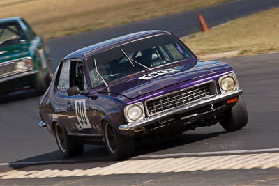 90;30-May-2010;Australia;Carol-Jackson;Group-N;Historic-Touring-Cars;Holden-Torana-XU‒1;Morgan-Park-Raceway;QLD;Queensland;Warwick;auto;classic;historic;motorsport;racing;super-telephoto;vintage