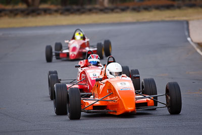 9;30-May-2010;Australia;Formula-Ford;Morgan-Park-Raceway;QLD;Queensland;Richard-Lihou;Van-Dieman-RF06;Warwick;auto;motorsport;racing;super-telephoto