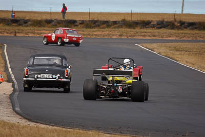 3;75;1966-MGB;1975-March-75B;24-July-2010;Australia;Morgan-Park-Raceway;Peter-Rose;QLD;Queensland;Robert-Foster;Warwick;auto;motorsport;racing;super-telephoto