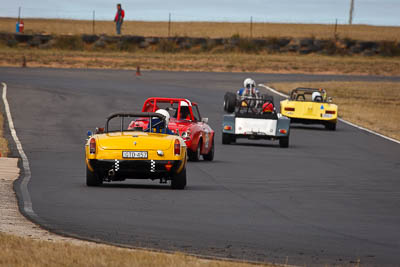 157;1974-MGB;24-July-2010;Australia;Geoff-Taylor‒Denning;Morgan-Park-Raceway;QLD;Queensland;Warwick;auto;motorsport;racing;super-telephoto