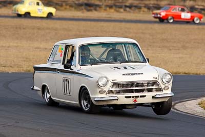 171;1963-Ford-Cortina;25-July-2010;Australia;Gregory-Meredith;Group-N;Historic-Touring-Cars;Morgan-Park-Raceway;QLD;Queensland;Warwick;auto;classic;motorsport;racing;super-telephoto;vintage