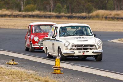 171;1963-Ford-Cortina;25-July-2010;Australia;Gregory-Meredith;Group-N;Historic-Touring-Cars;Morgan-Park-Raceway;QLD;Queensland;Warwick;auto;classic;motorsport;racing;super-telephoto;vintage