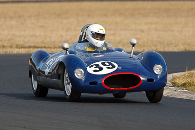 39;1955-Cooper-Type-39-Bobtail;25-July-2010;Australia;Historic-Sports-Racing-Cars;Morgan-Park-Raceway;Nicholas-Daunt;QLD;Queensland;Warwick;auto;motorsport;racing;super-telephoto