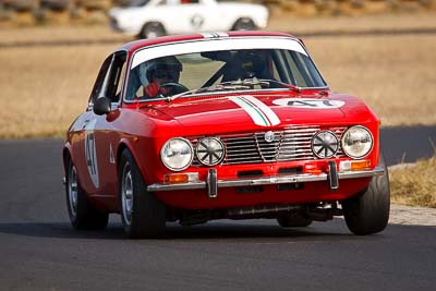 47;1974-Alfa-Romeo-GTV-2000;25-July-2010;Australia;Group-N;Historic-Touring-Cars;Morgan-Park-Raceway;Philip-Simmie;QLD;Queensland;Warwick;auto;classic;motorsport;racing;super-telephoto;vintage