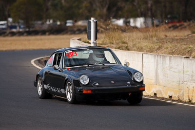 88;1974-Porsche-911-Carrera;25-July-2010;Australia;Chris-Fung;Morgan-Park-Raceway;QLD;Queensland;Warwick;auto;motorsport;racing;super-telephoto