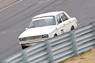 73;1970-Hillman-Hunter;25-July-2010;Australia;Group-N;Historic-Touring-Cars;Morgan-Park-Raceway;QLD;Queensland;Richard-West;Warwick;auto;classic;motorsport;racing;super-telephoto;vintage