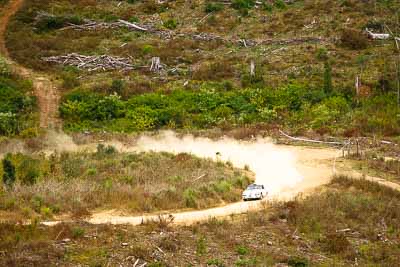 58;1-August-2010;Australia;Dale-Moscatt;Imbil;Jeffrey-David;Porsche-911-Carrera;QLD;Queensland;Sunshine-Coast;auto;classic;historic;motorsport;racing;telephoto;vintage