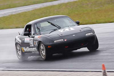 27;25-September-2010;Australia;Mazda-MX‒5;Mazda-MX5;Mazda-Miata;Morgan-Park-Raceway;QLD;Queensland;Stuart-Mullins;Warwick;auto;motorsport;racing;super-telephoto