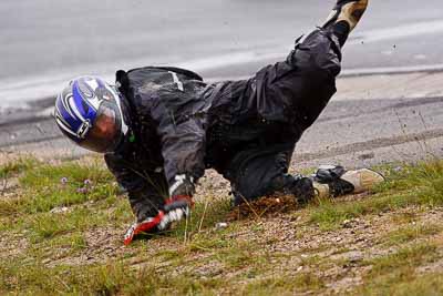 48;25-September-2010;Australia;Daniel-Labrum;Morgan-Park-Raceway;QLD;Queensland;Warwick;Yamaha-R6;accident;auto;crash;motorbike;motorsport;racing;super-telephoto