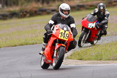 149;25-September-2010;Australia;Honda-VFR;Morgan-Park-Raceway;QLD;Queensland;Richard-Ewer;Warwick;auto;motorbike;motorsport;racing;super-telephoto