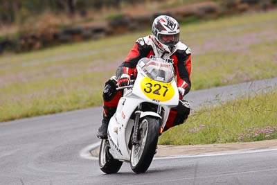 327;25-September-2010;Australia;Honda-VFR;Morgan-Park-Raceway;QLD;Queensland;Ray-Clacher;Warwick;auto;motorbike;motorsport;racing;super-telephoto