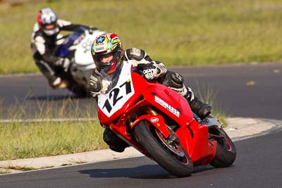 127;25-September-2010;Alan-Hindmarsh;Australia;Honda-CBR;Morgan-Park-Raceway;QLD;Queensland;Warwick;auto;motorbike;motorsport;racing;super-telephoto