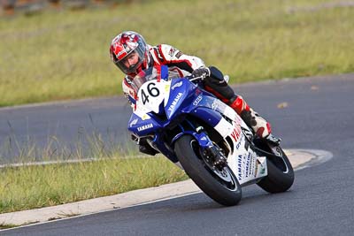 46;25-September-2010;Australia;Michael-Jones;Morgan-Park-Raceway;QLD;Queensland;Warwick;Yamaha-R6;auto;motorbike;motorsport;racing;super-telephoto