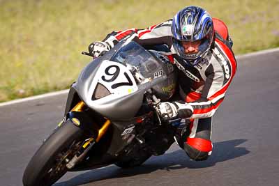 97;25-September-2010;Australia;Gary-Proctor;Morgan-Park-Raceway;QLD;Queensland;Triumph;Warwick;auto;motorbike;motorsport;racing;super-telephoto