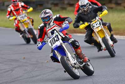 103;25-September-2010;Australia;Lloyd-Carson;Morgan-Park-Raceway;QLD;Queensland;Warwick;Yamaha;auto;motorbike;motorsport;racing;super-telephoto